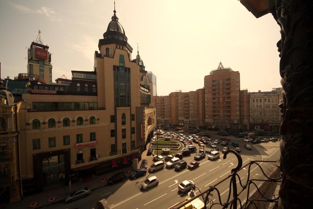 Apartment Arena City Kiew Exterior foto