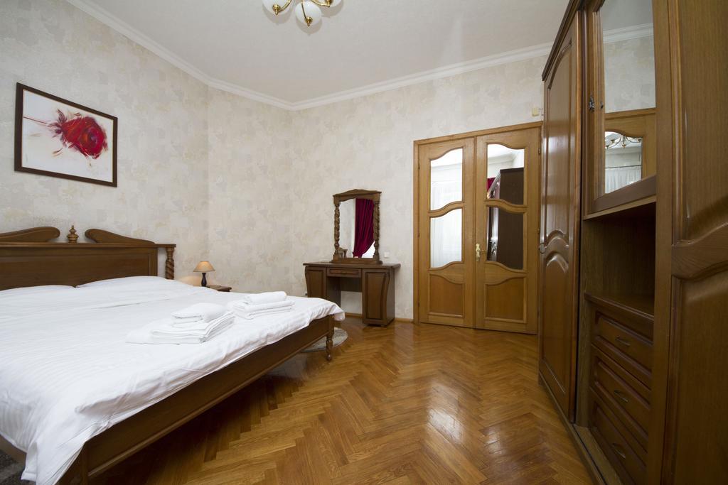 Apartment Arena City Kiew Exterior foto